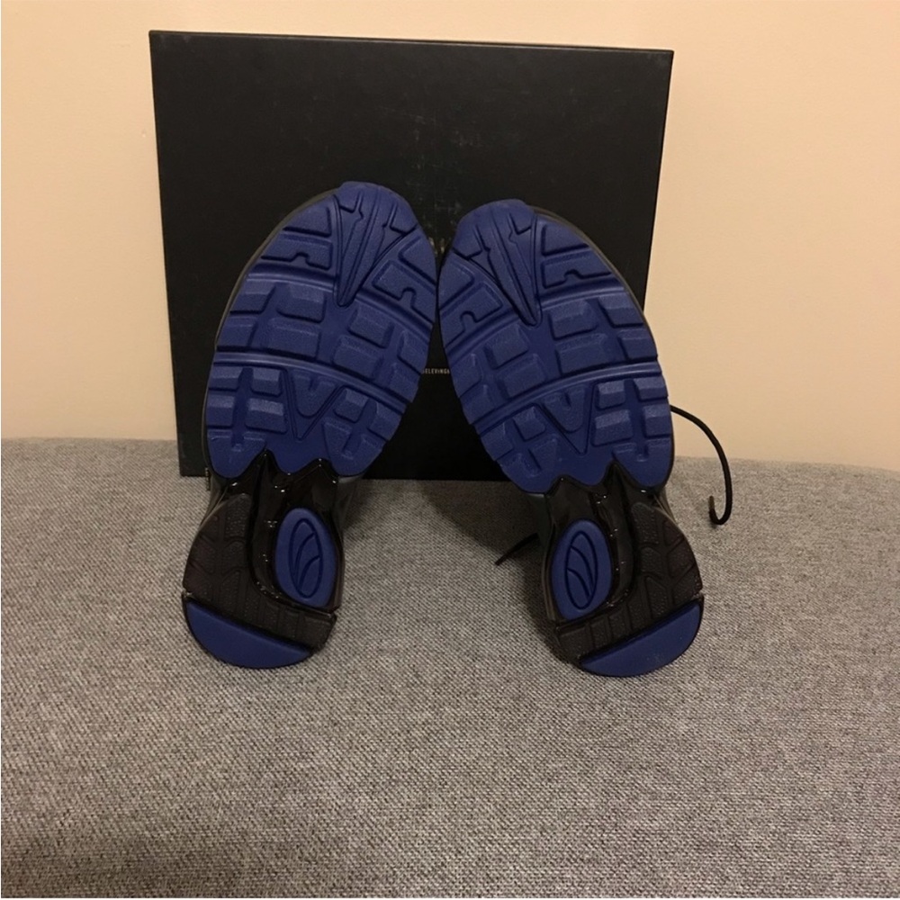 🎉 FINAL CRAZY SALE 🎉 New in Box Authentic & RARE Balmain x Puma size 7.5 - Picture 7 of 11